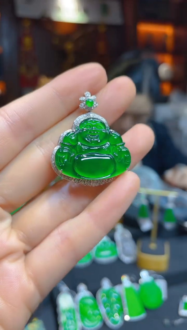 【闪购商品】翡翠颈饰18K金镶嵌117895天然A货翡翠佛公