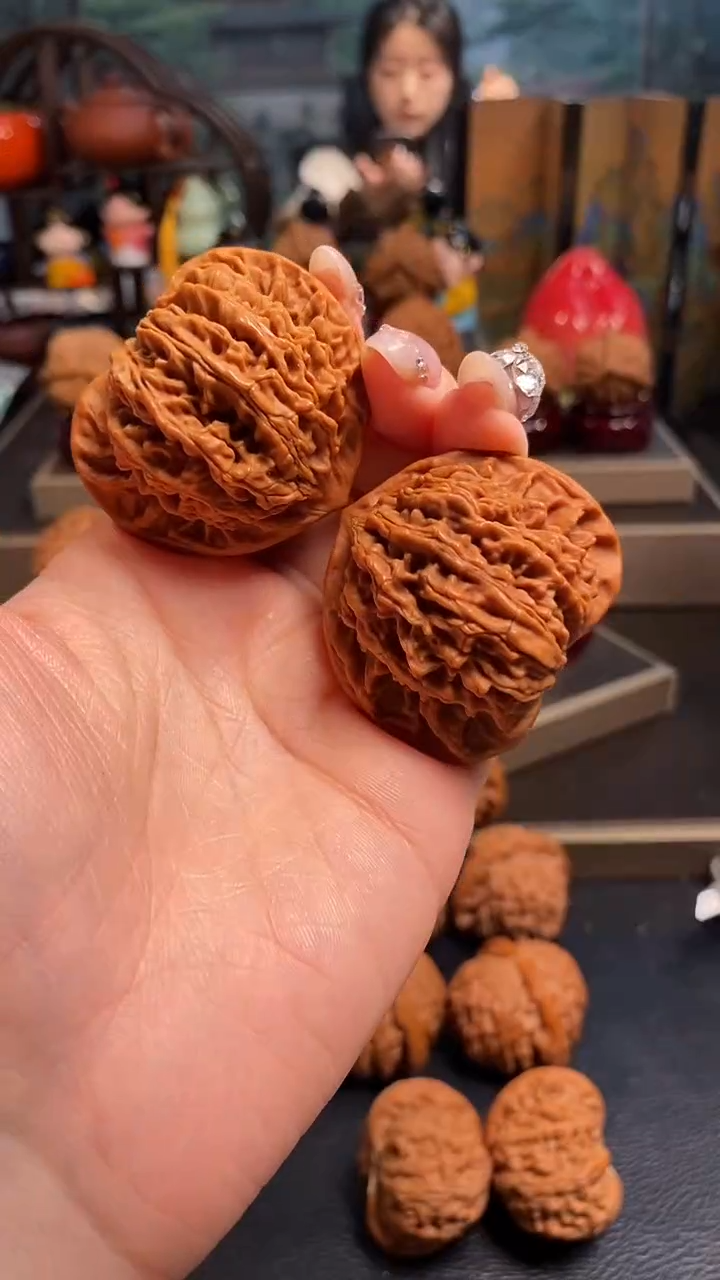 【闪购商品】文玩核桃吊坠K307蟠龙纹46