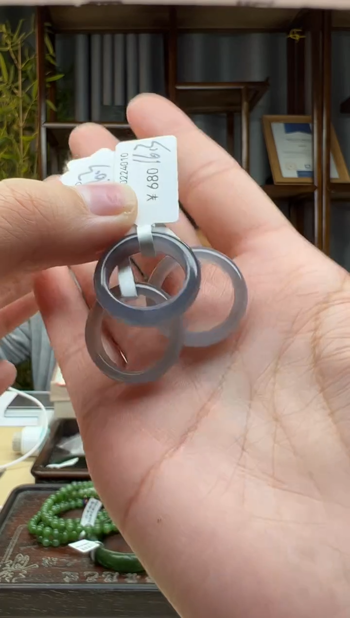 【闪购商品】和田玉颈饰未镶嵌戒圈   16+  多样性发货拍一发一