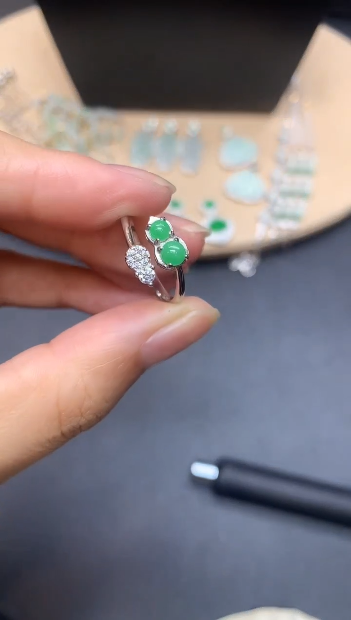 【闪购商品】翡翠戒指银S925镶嵌蛋面【无服务费】