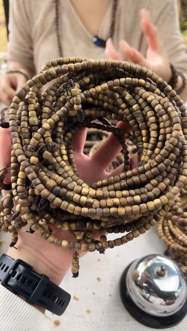 沉香手串奇楠虫漏老料宠粉福利多样性发一条
