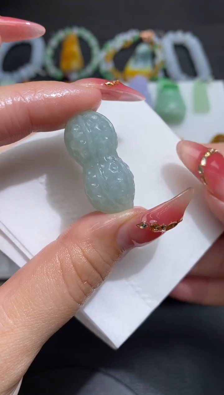 未镶嵌定制翡翠翡翠毛货~