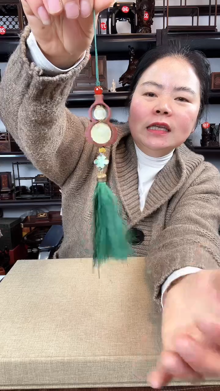 【闪购商品】木138瑕疵老李红木工艺品