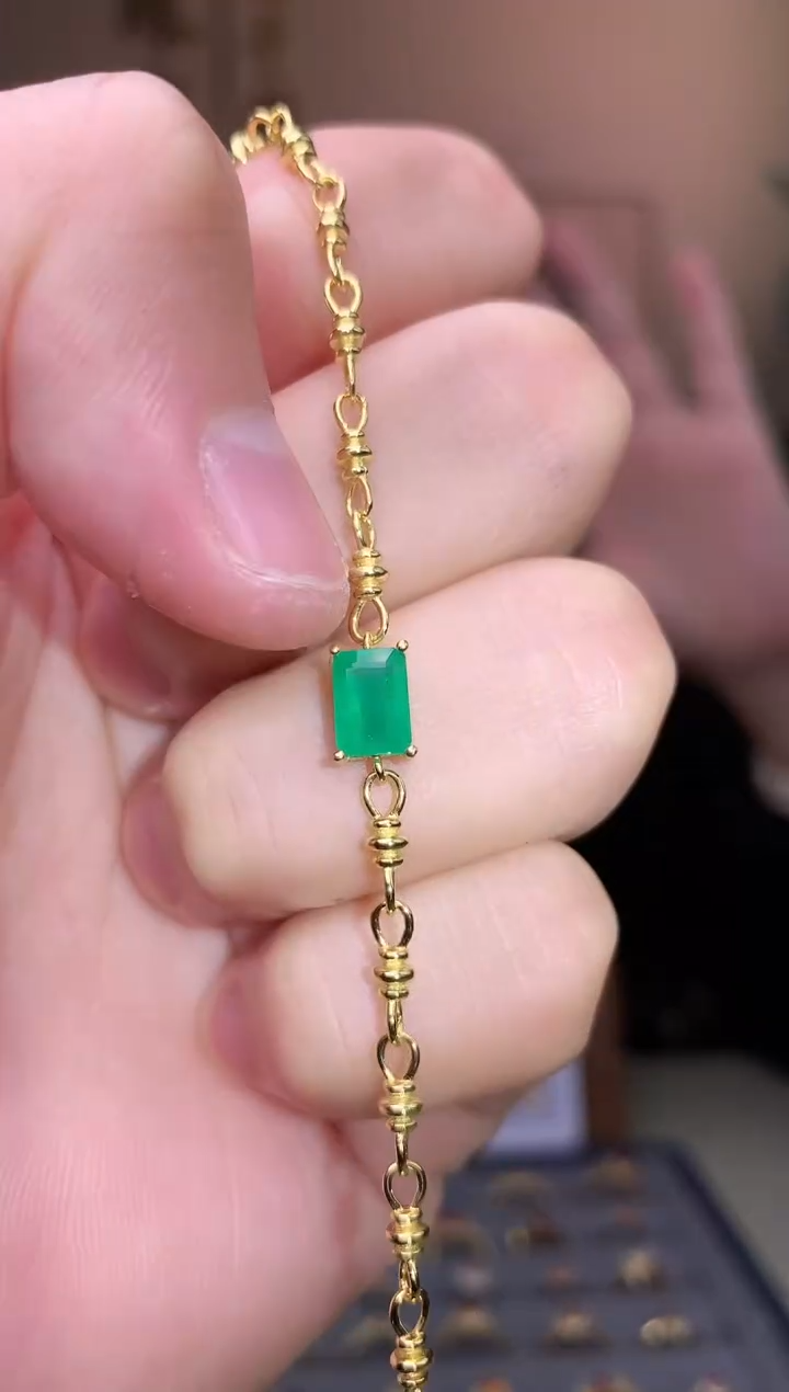 【闪购商品】祖母绿手链银S925镶嵌手链