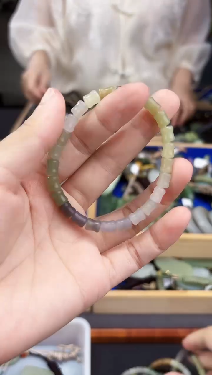 和田玉未镶嵌挂件拍一发一多样性发货