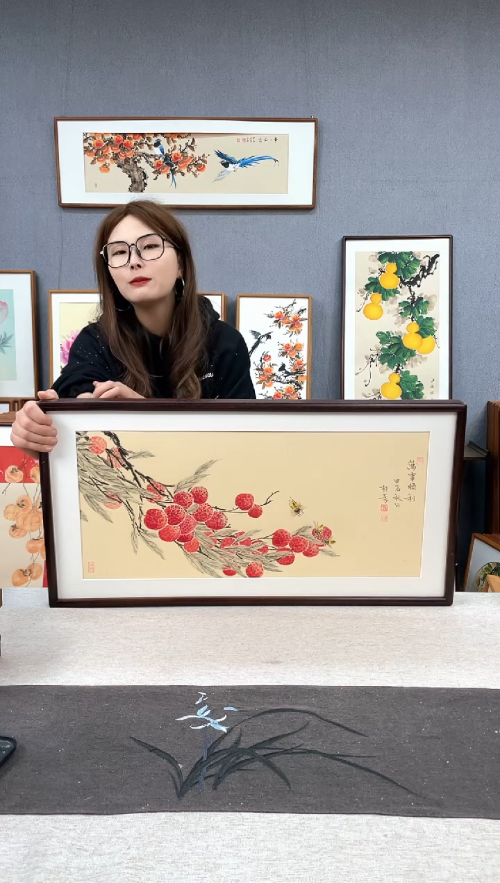 【闪购商品】国画武桂芳-纯手绘带框作品-35*68-荔枝
