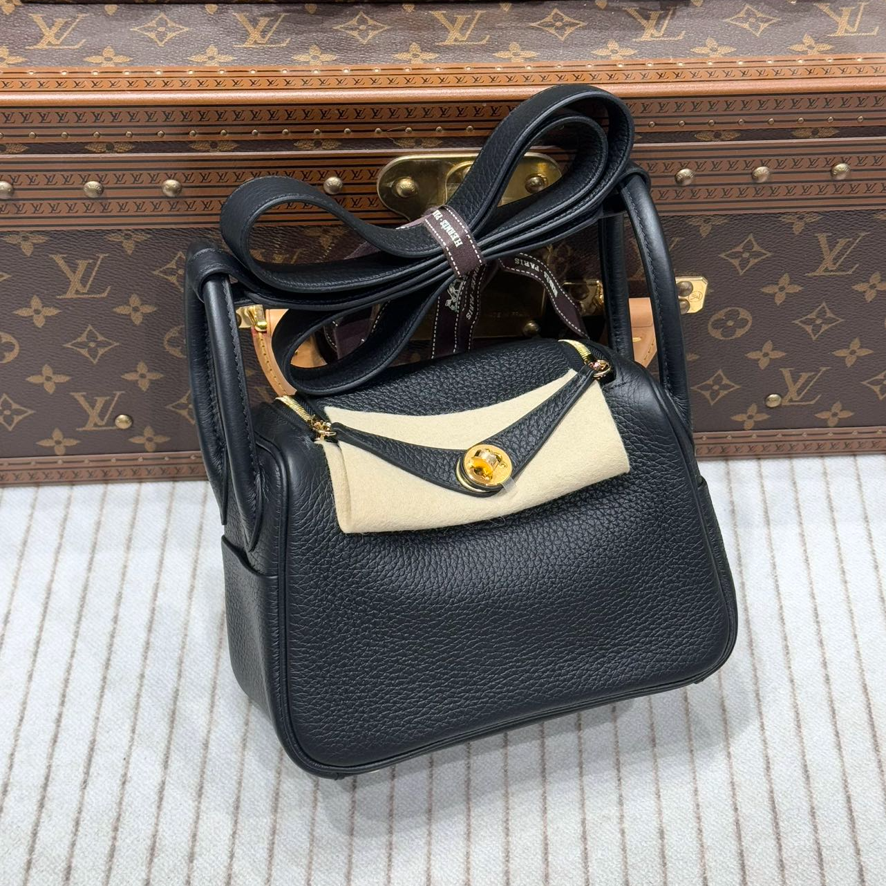 全新未使用 Hermes/爱马仕 lina/minilindy黑金金扣W刻印
