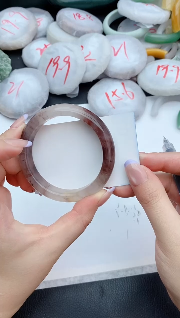 石英质玉手镯未镶嵌224+55/56