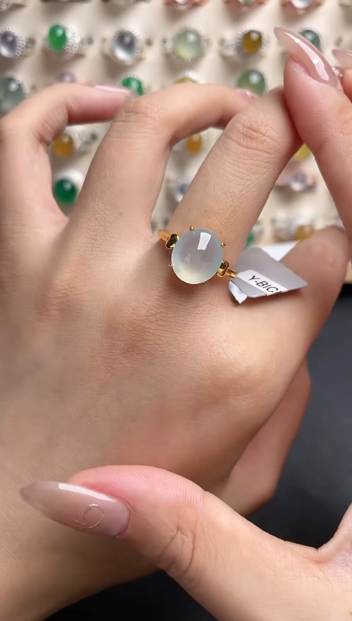 【闪购商品】翡翠戒指银S925镶嵌一物一证一礼盒