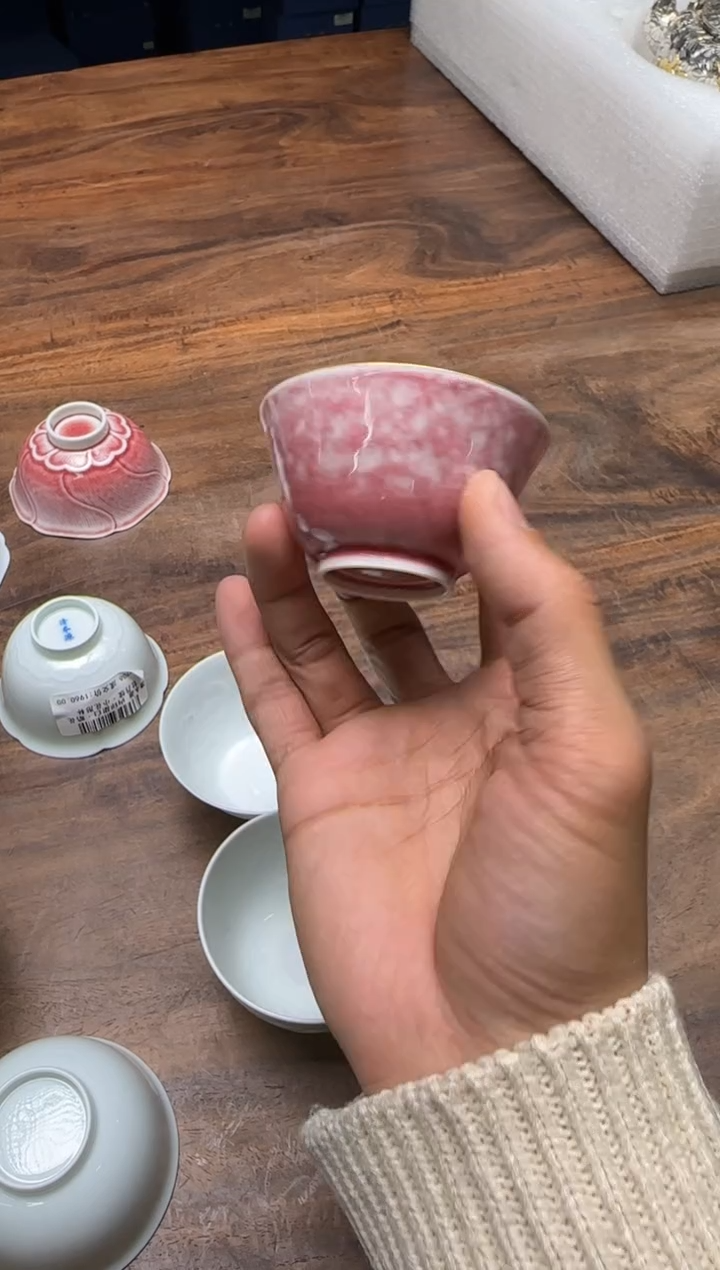 @**?清本源 内模印鳐鱼·颜色釉·豇豆红撇口杯