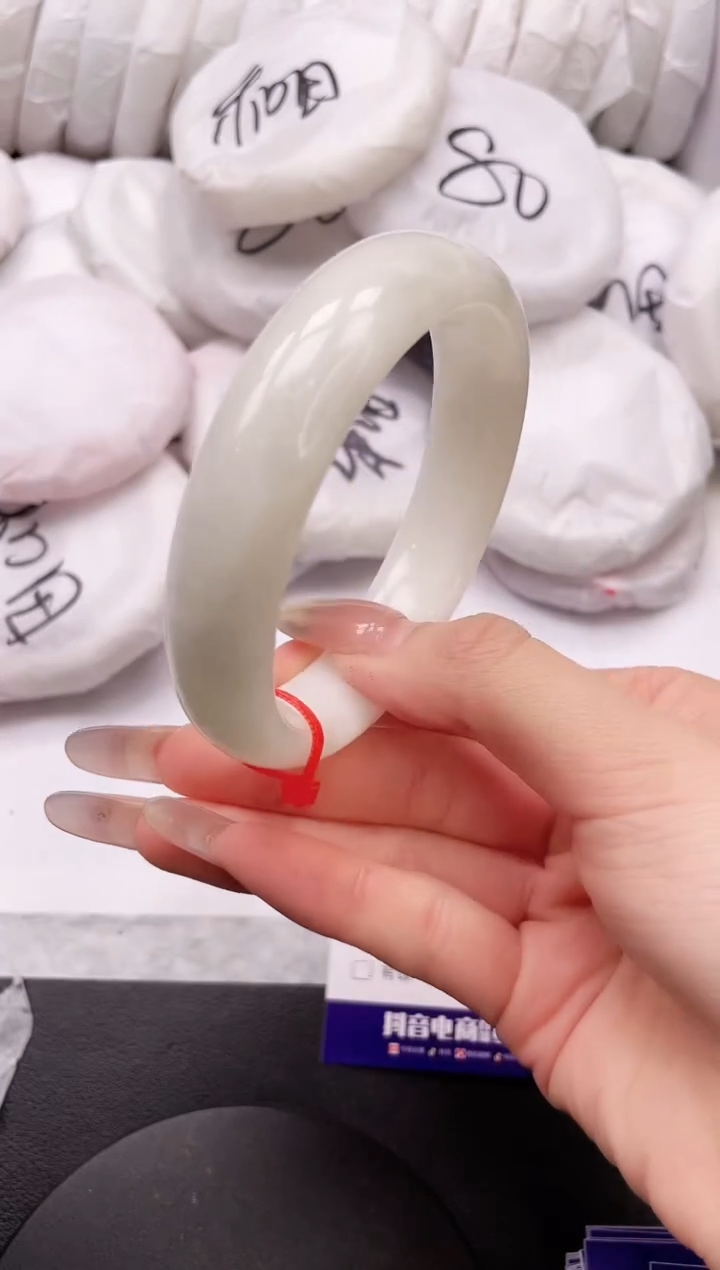 【闪购商品】和田玉手镯未镶嵌12K386-62