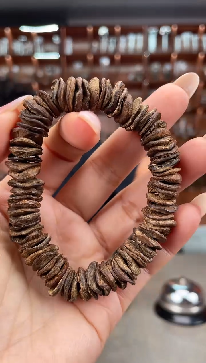 【闪购商品】沉香手串114沉水文莱号多样性发一条