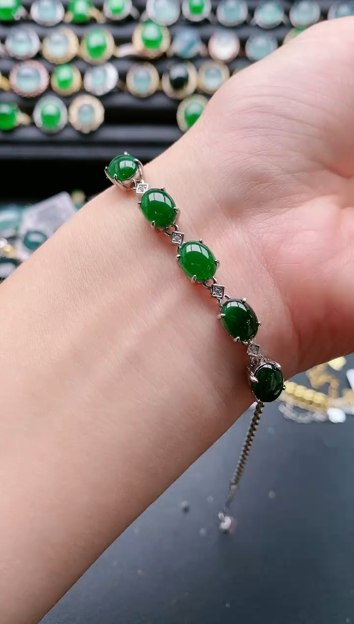 【闪购商品】翡翠戒指银S925镶嵌11111