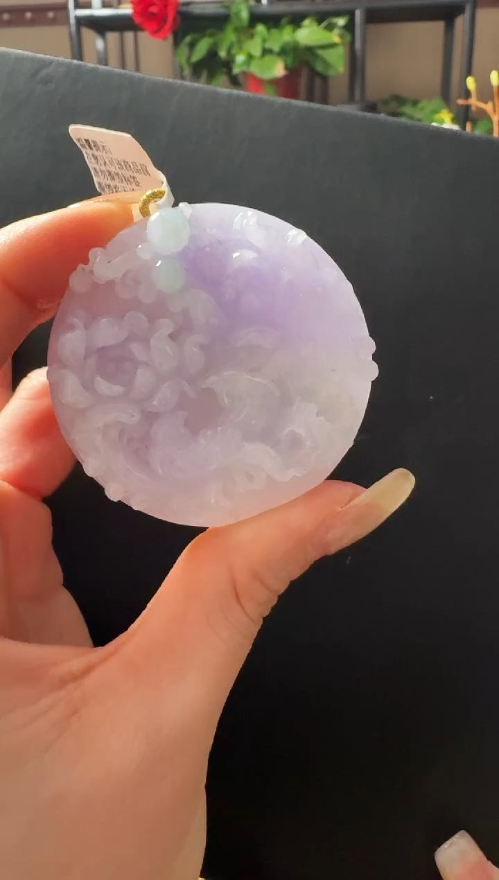 颈饰未镶嵌翡翠报喜鸟