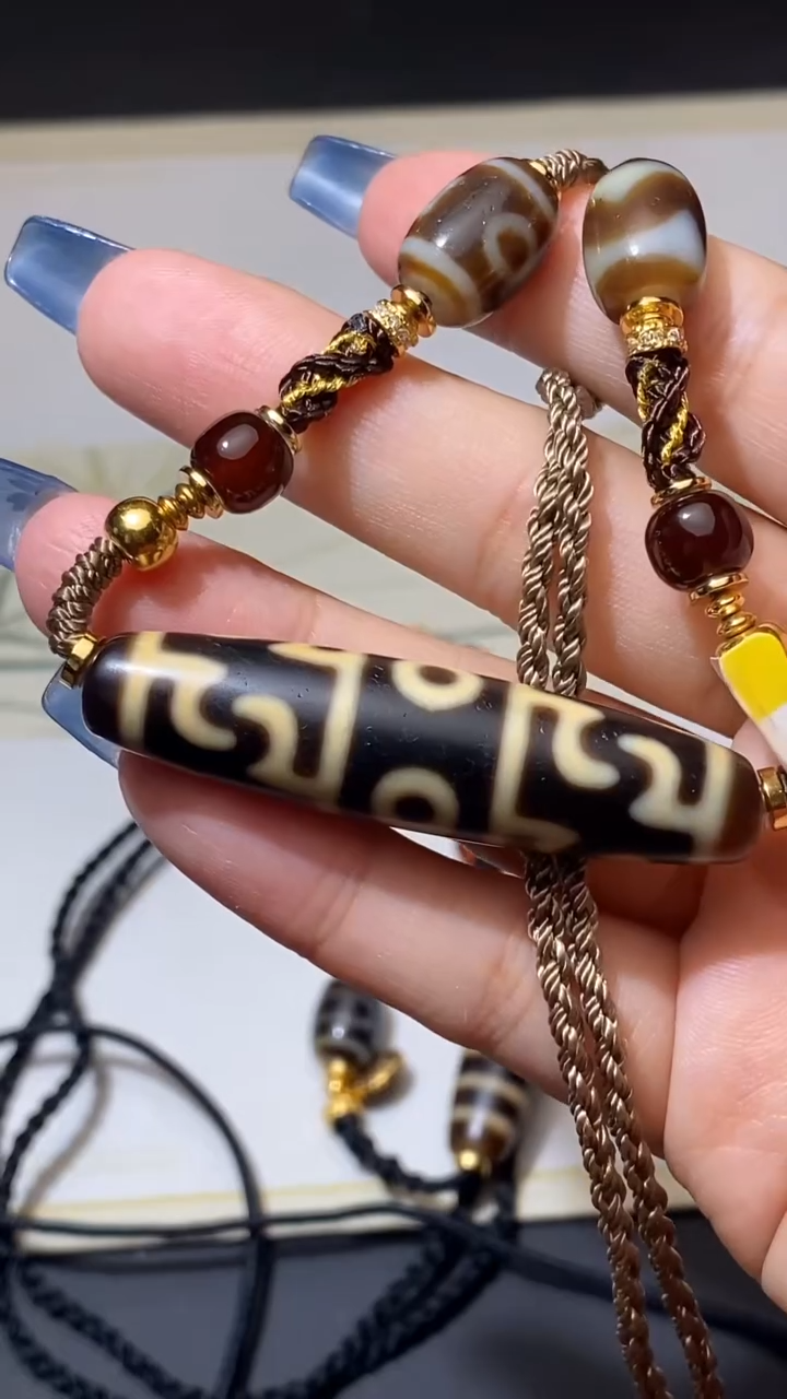 玛瑙/玉髓颈饰未镶嵌Q32749莲师三眼项链