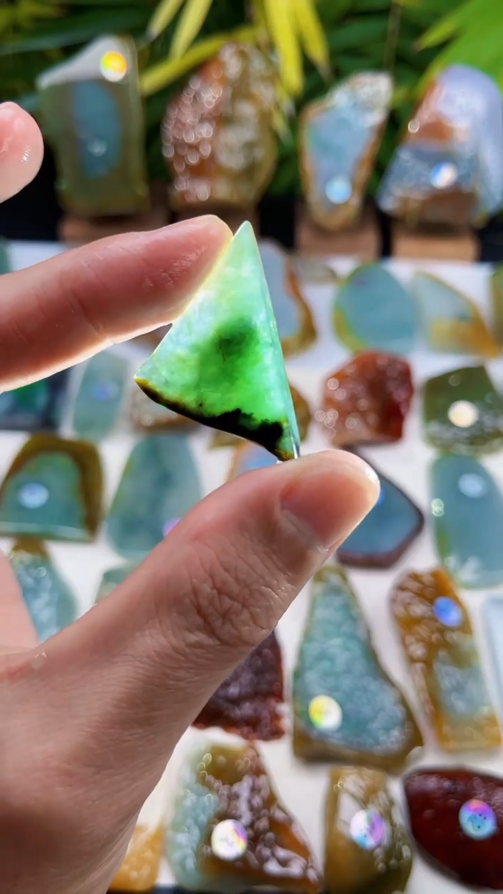 未镶嵌定制翡翠1