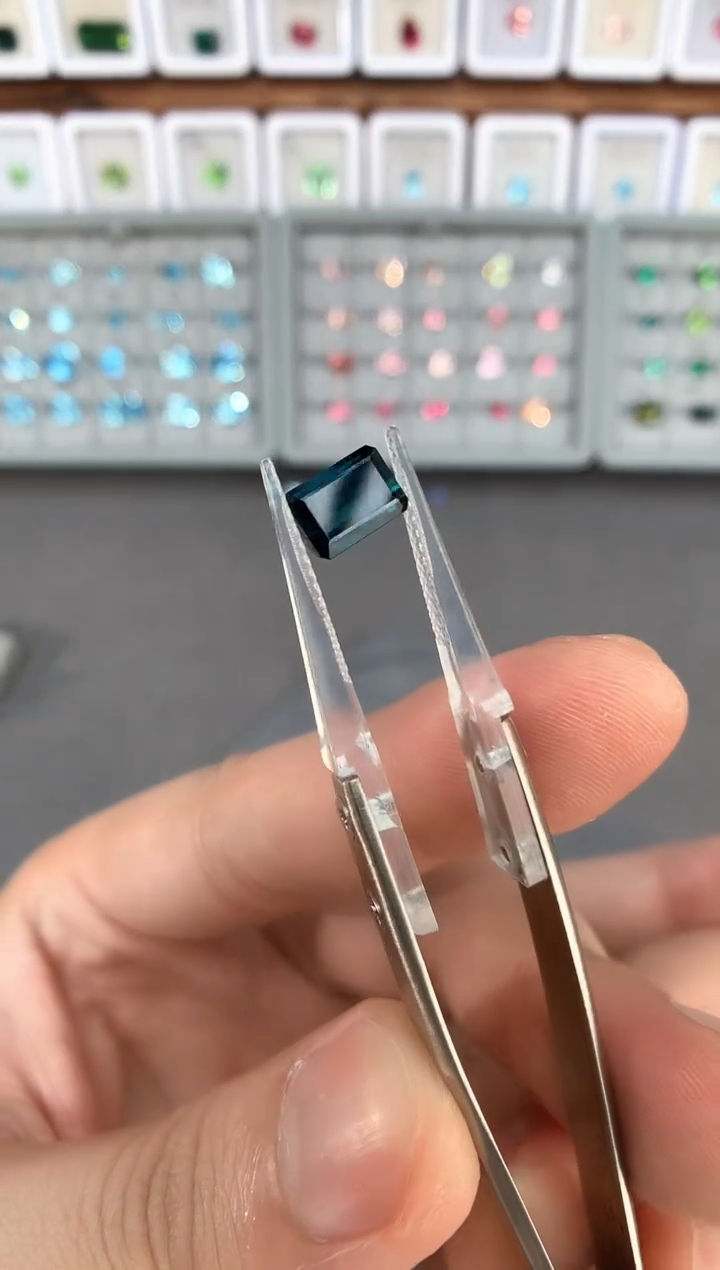 【闪购商品】定制碧玺裸石未镶嵌1.85ct