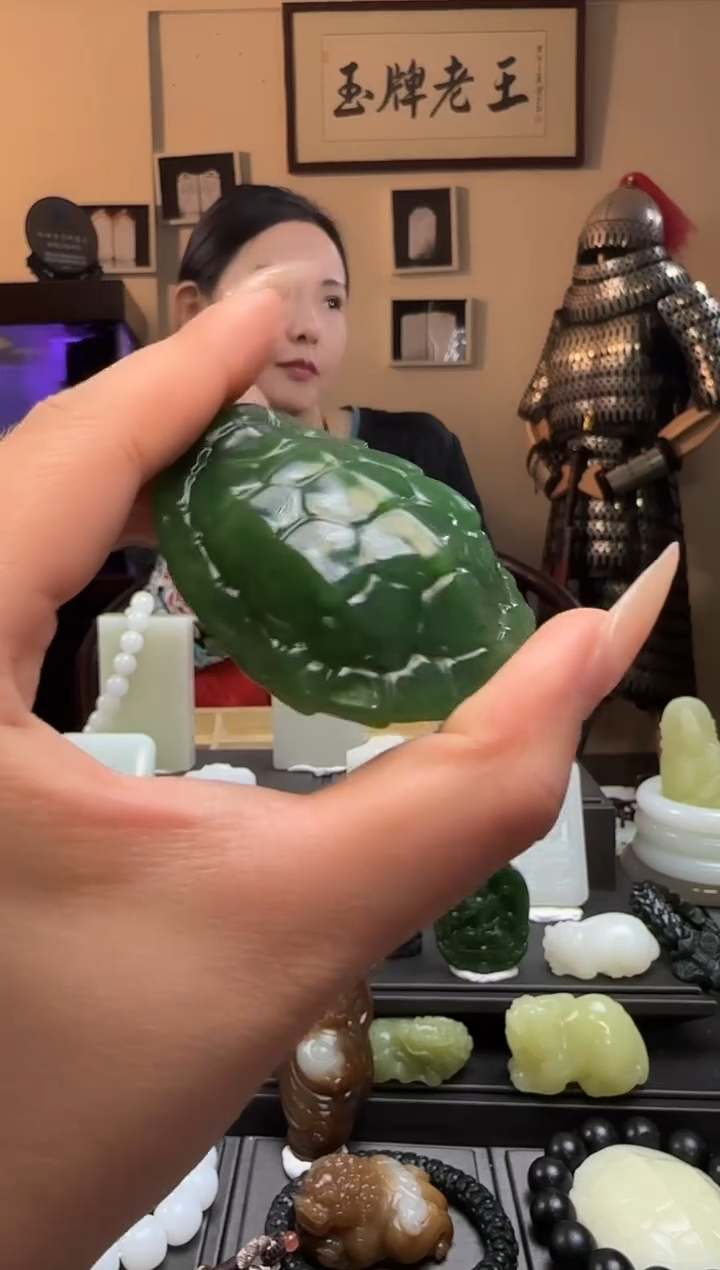 【闪购商品】和田玉碧玉富甲天下未镶嵌手把件