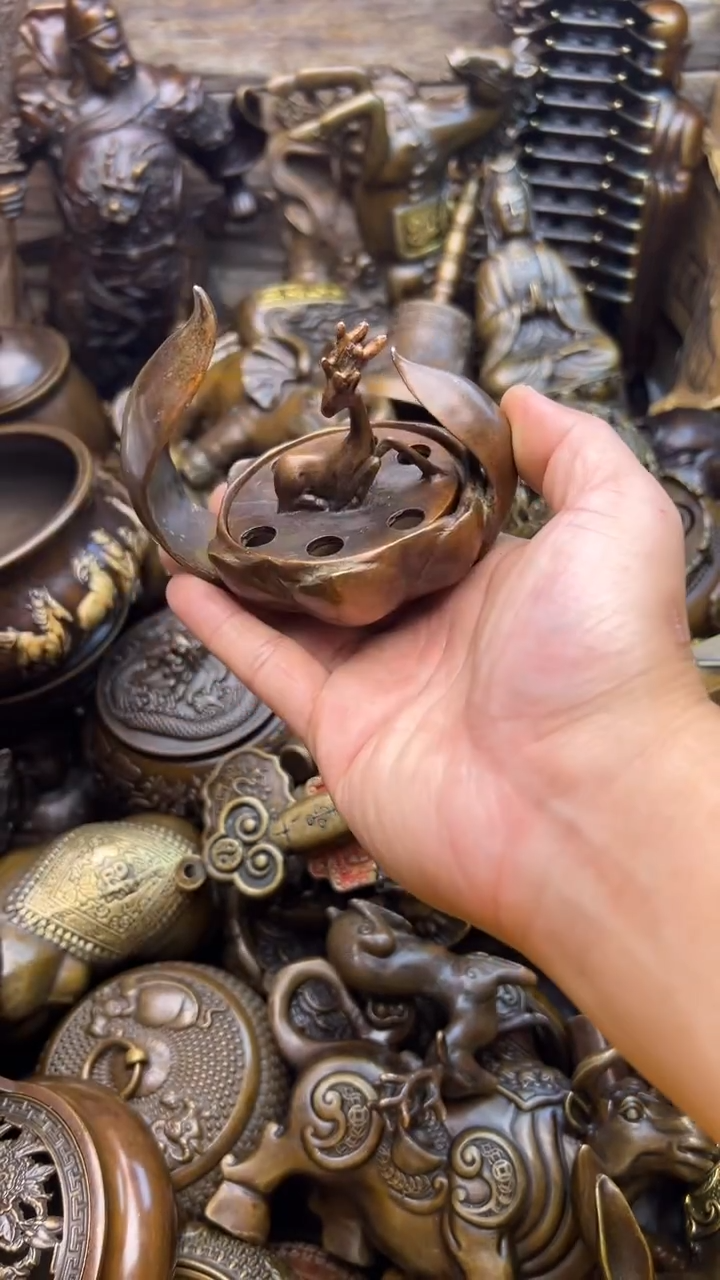 精美铜器，点击下单