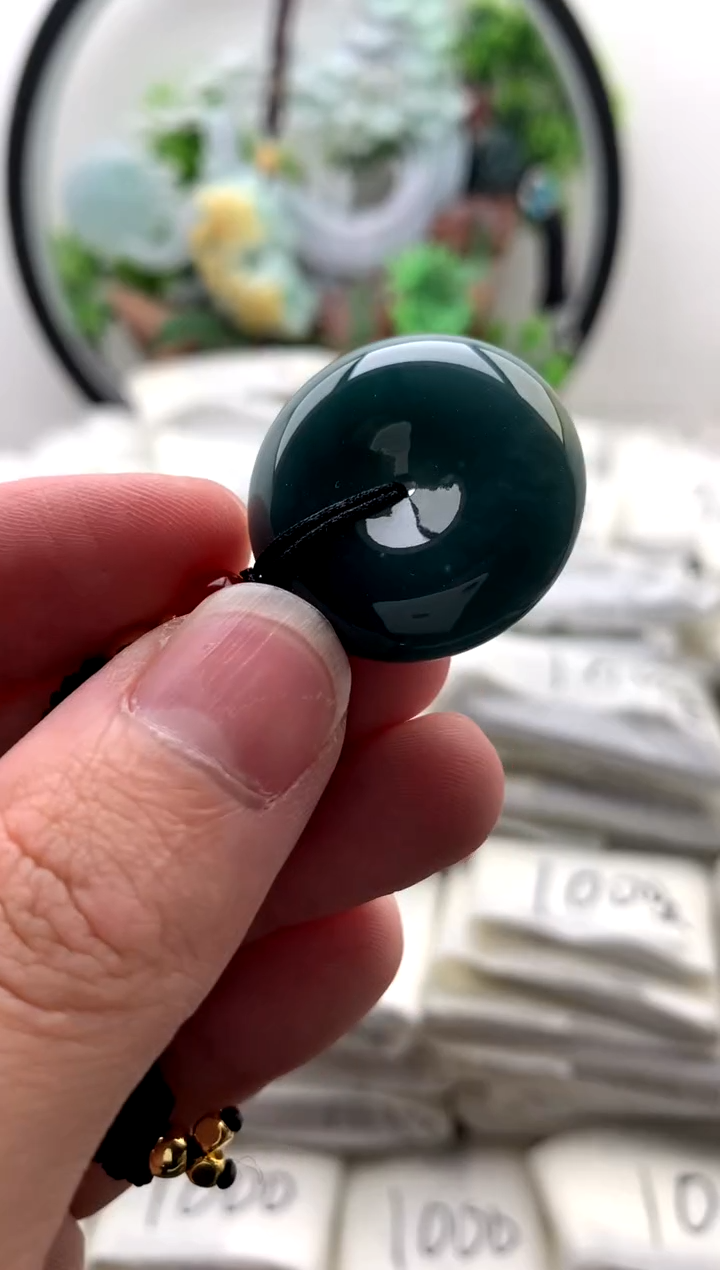 翡翠未镶嵌颈饰平安扣【品质一般能接受再拍】