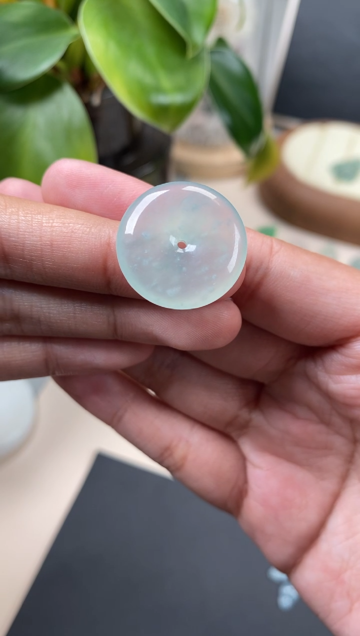 【闪购商品】翡翠颈饰未镶嵌翡翠冰晴平安扣