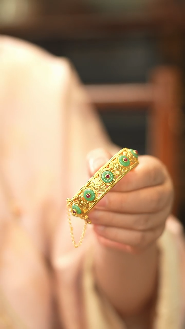 【闪购商品】翡翠手镯银S925镶嵌新款