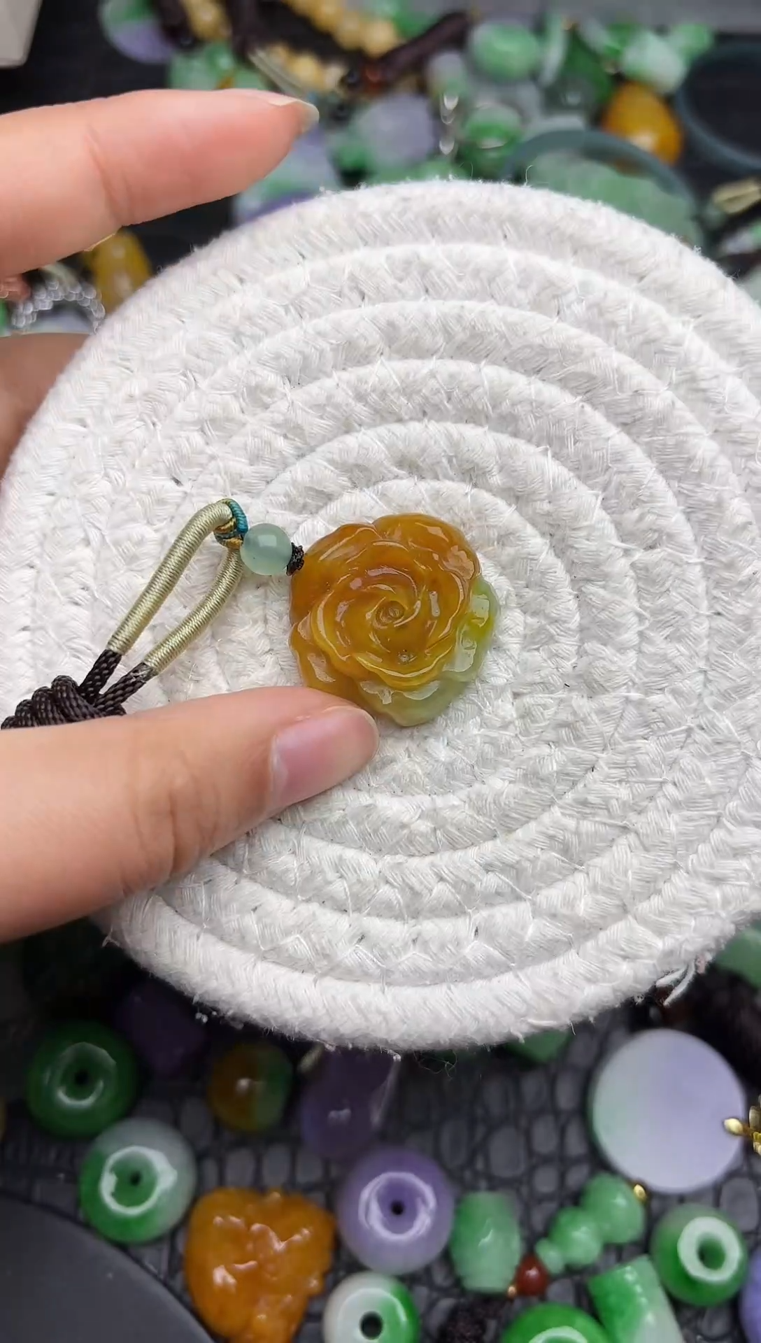 颈饰未镶嵌翡翠缅甸翡翠吊坠