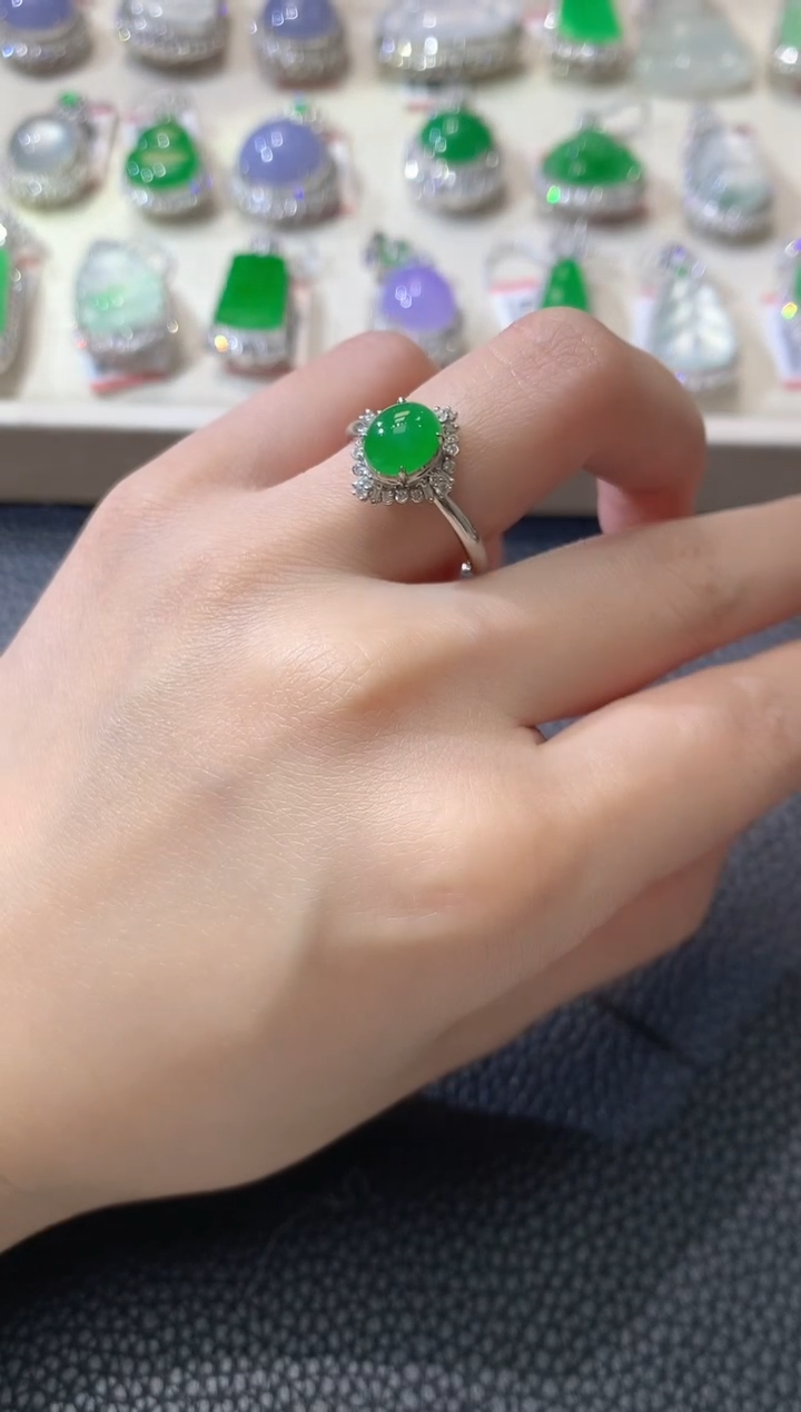 【闪购商品】翡翠戒指18K金镶嵌A37翡翠