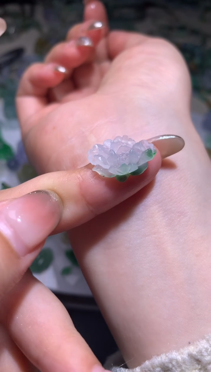 未镶嵌定制翡翠毛货