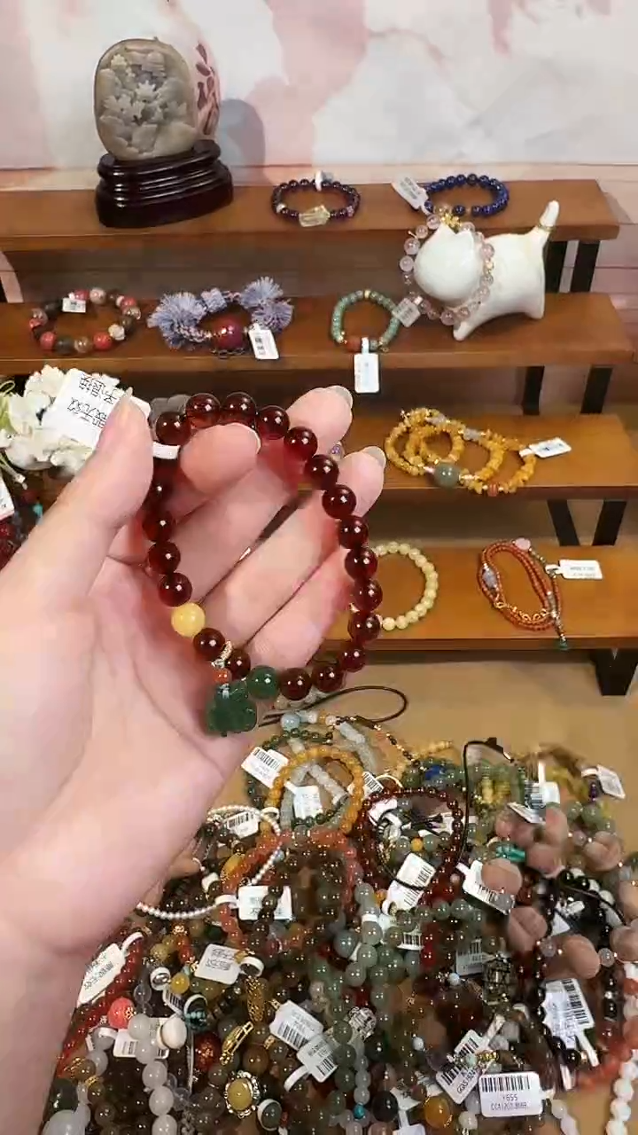 未镶嵌手链南红玛瑙K975