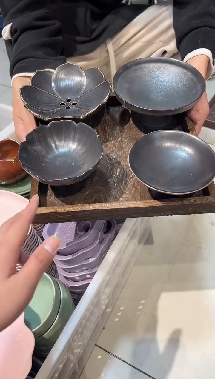 瓷片瓷微瑕商品 介意勿拍 带托盘