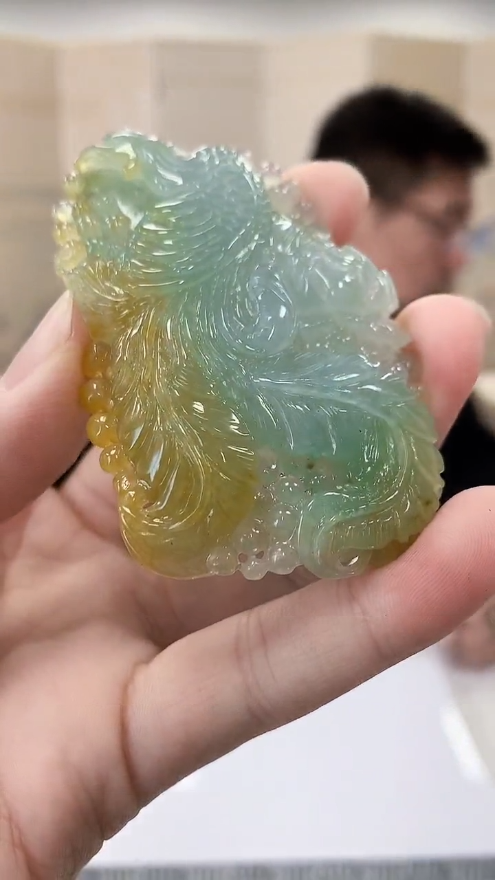 【闪购商品】定制翡翠未镶嵌5152bb-毛货挂件125