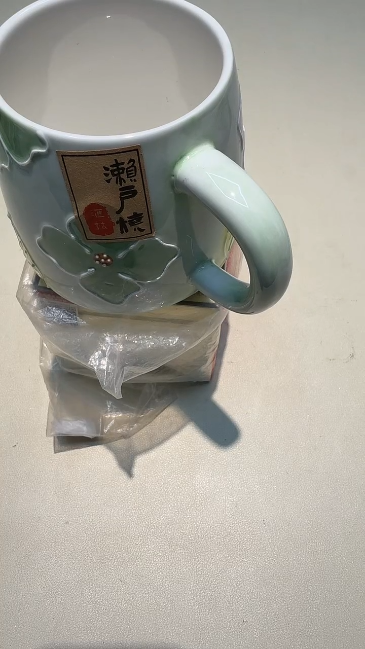 瓷片如图所示AAAAAAAAAAA