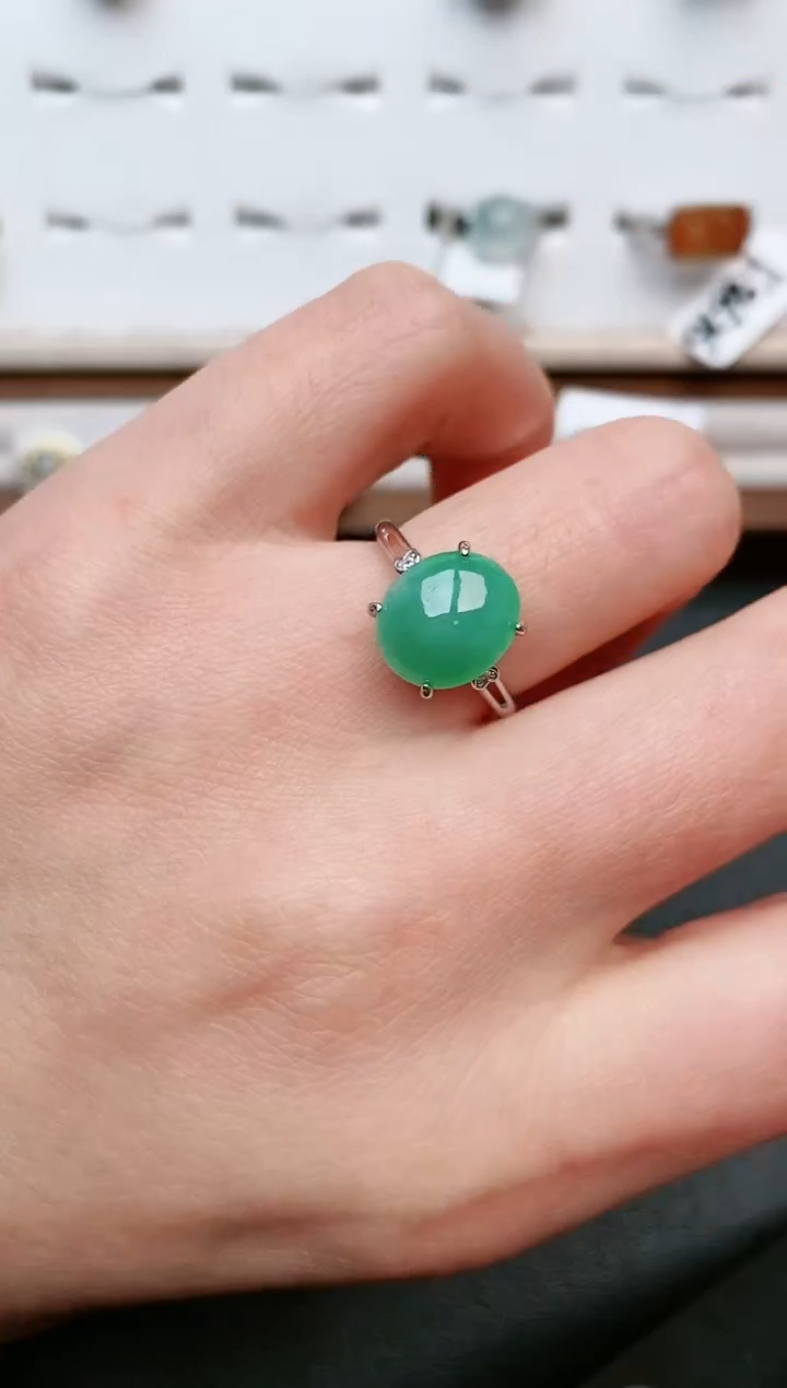 【闪购商品】翡翠戒指银S925镶嵌....