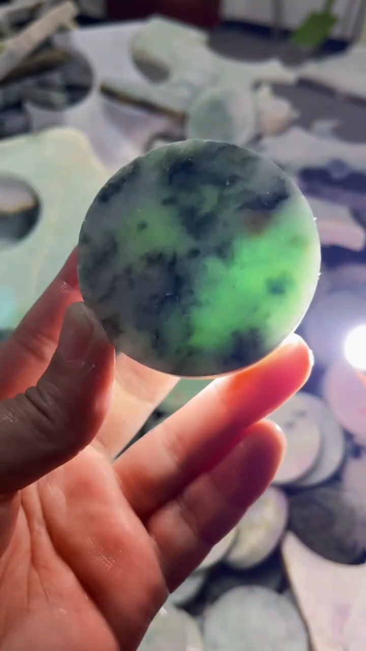 【闪购商品】翡翠挂件未镶嵌A货康壹208