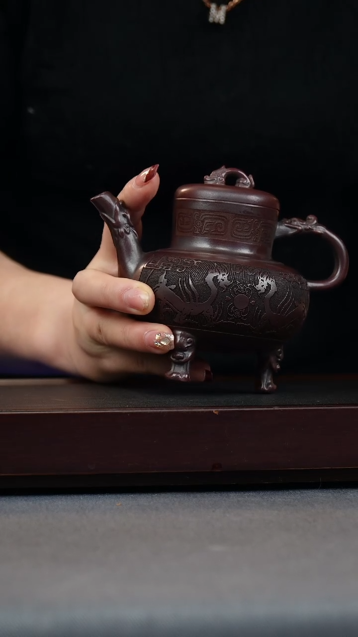 【闪购商品】紫砂茶壶铁血红砂 三足鼎炉