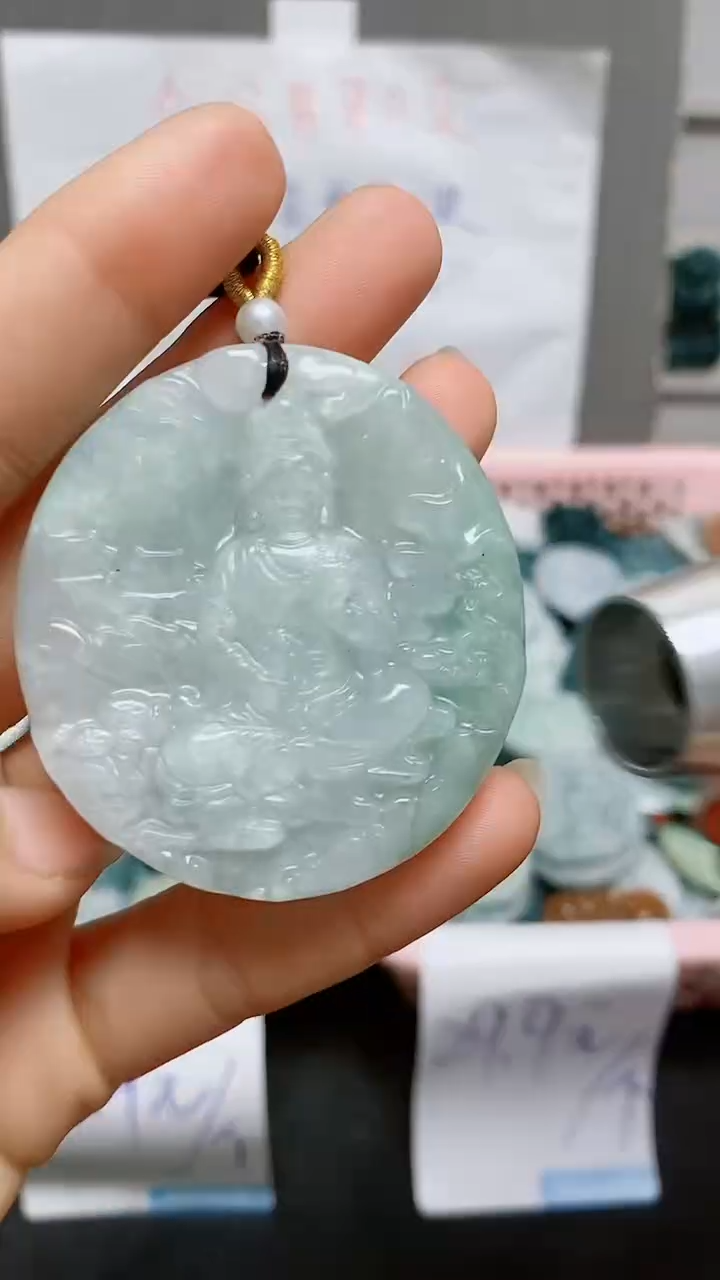 【闪购商品】翡翠颈饰未镶嵌天然翡翠A货