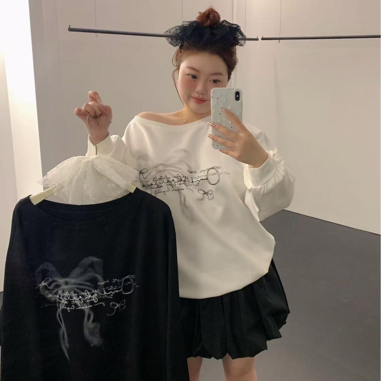 慧芝huizhi 斜肩蝴蝶结卫衣（有蕾丝发圈）定制款 宽松阔版甜美卫衣