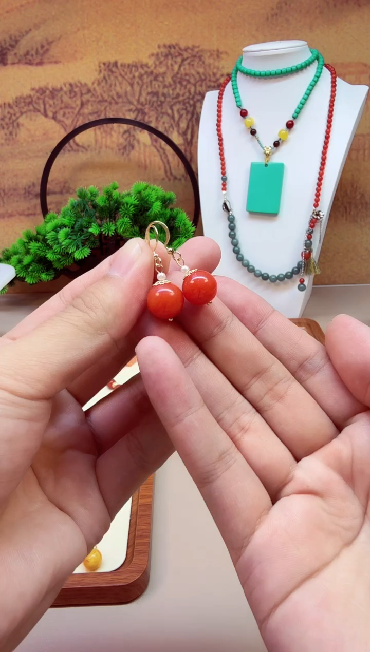 南红玛瑙14K金镶嵌耳饰E68