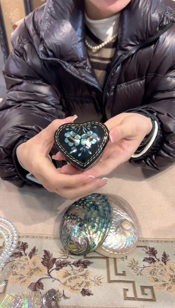 【闪购商品】老品微瑕弘贝雅螺钿漆器文化馆
