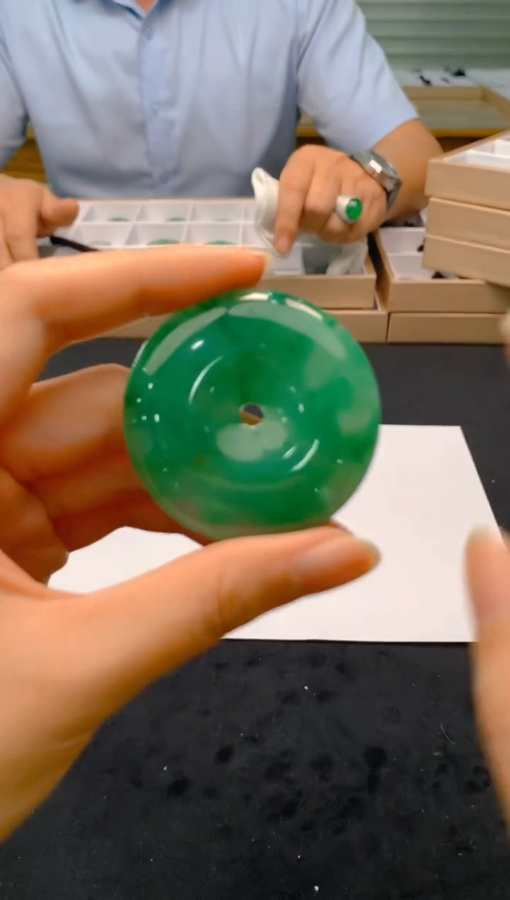 【闪购商品】石英质玉颈饰未镶嵌冰美人非洲翠189