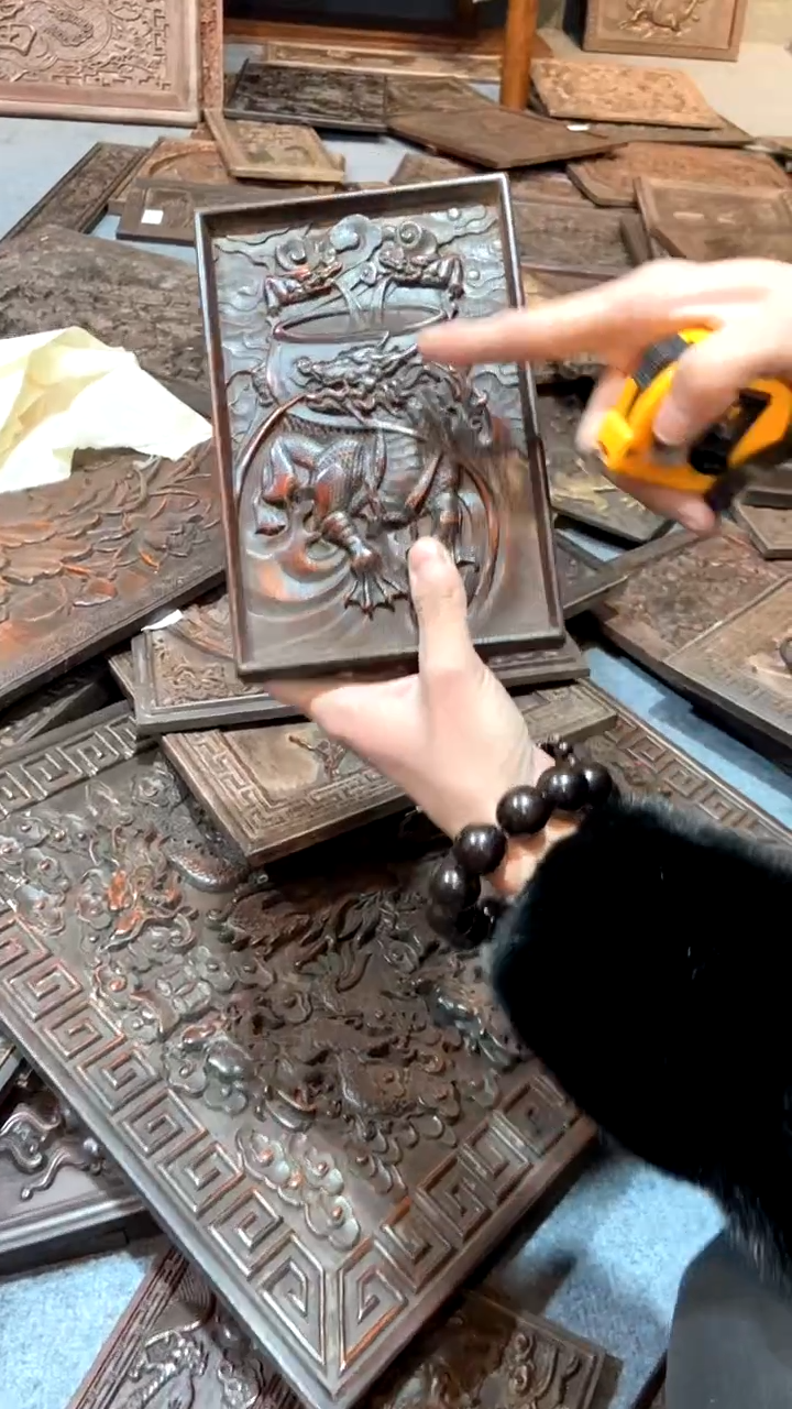 【闪购商品】木紫檀雕刻一物一拍一直播为准