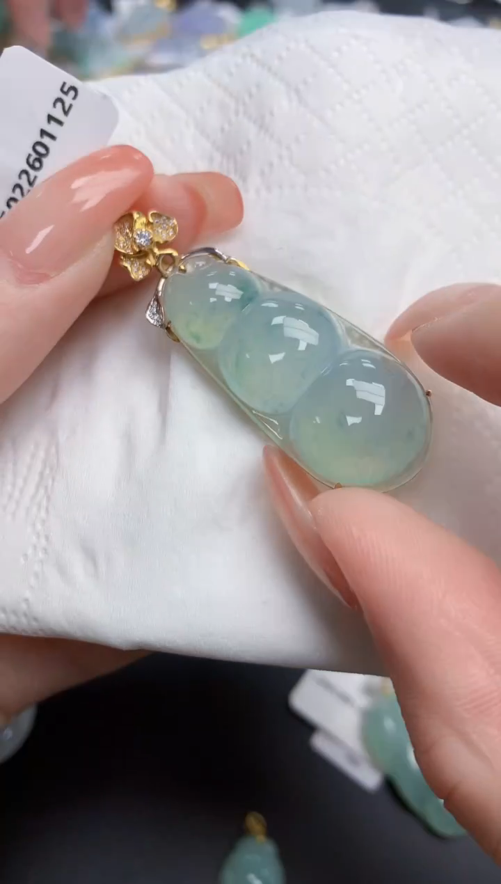 【闪购商品】翡翠颈饰18K金镶嵌天然缅甸翡翠A货