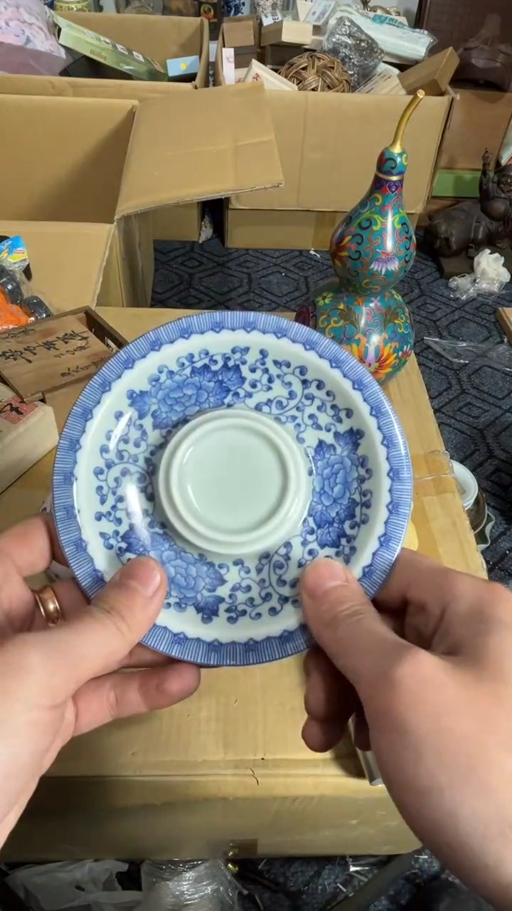 东*藏赖收藏高端美术工艺品