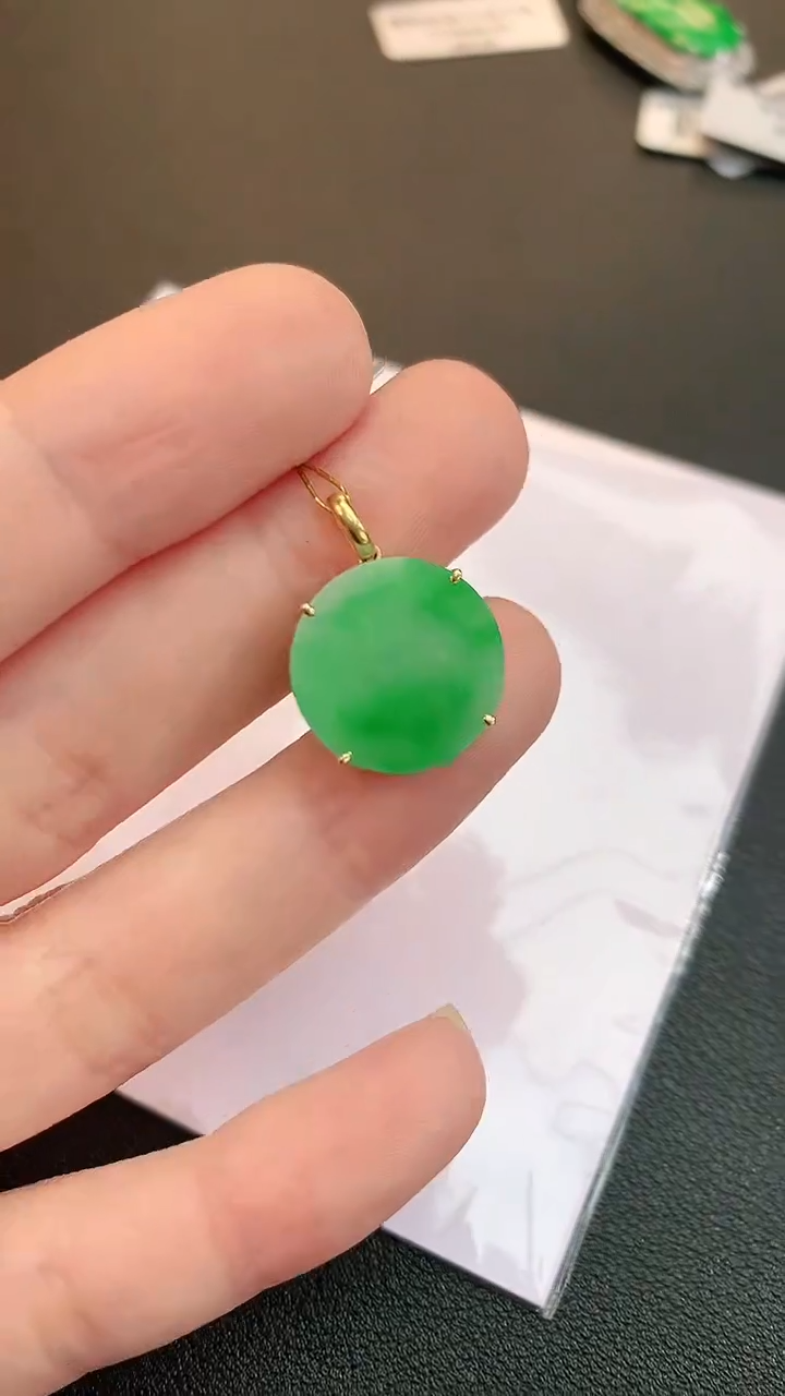 【闪购商品】翡翠颈饰18K金镶嵌赠礼物证书 敏
