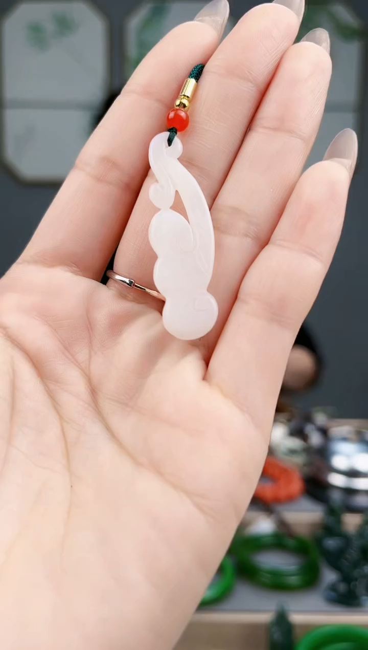 【闪购商品】和田玉颈饰未镶嵌AA多样性发货 拍一发一