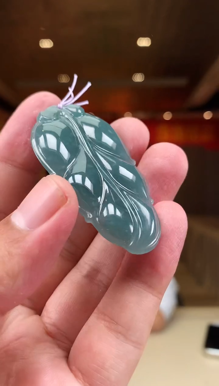 【闪购商品】定制翡翠未镶嵌             *54