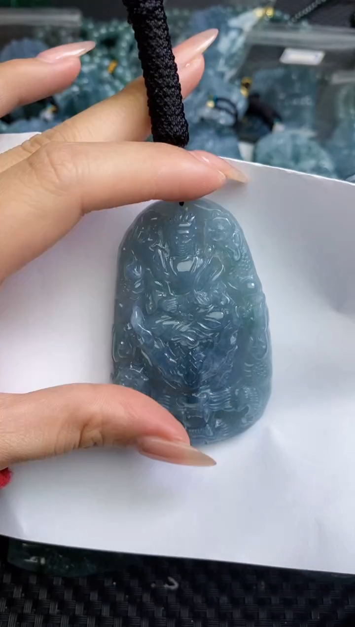 【闪购商品】翡翠颈饰未镶嵌11111111