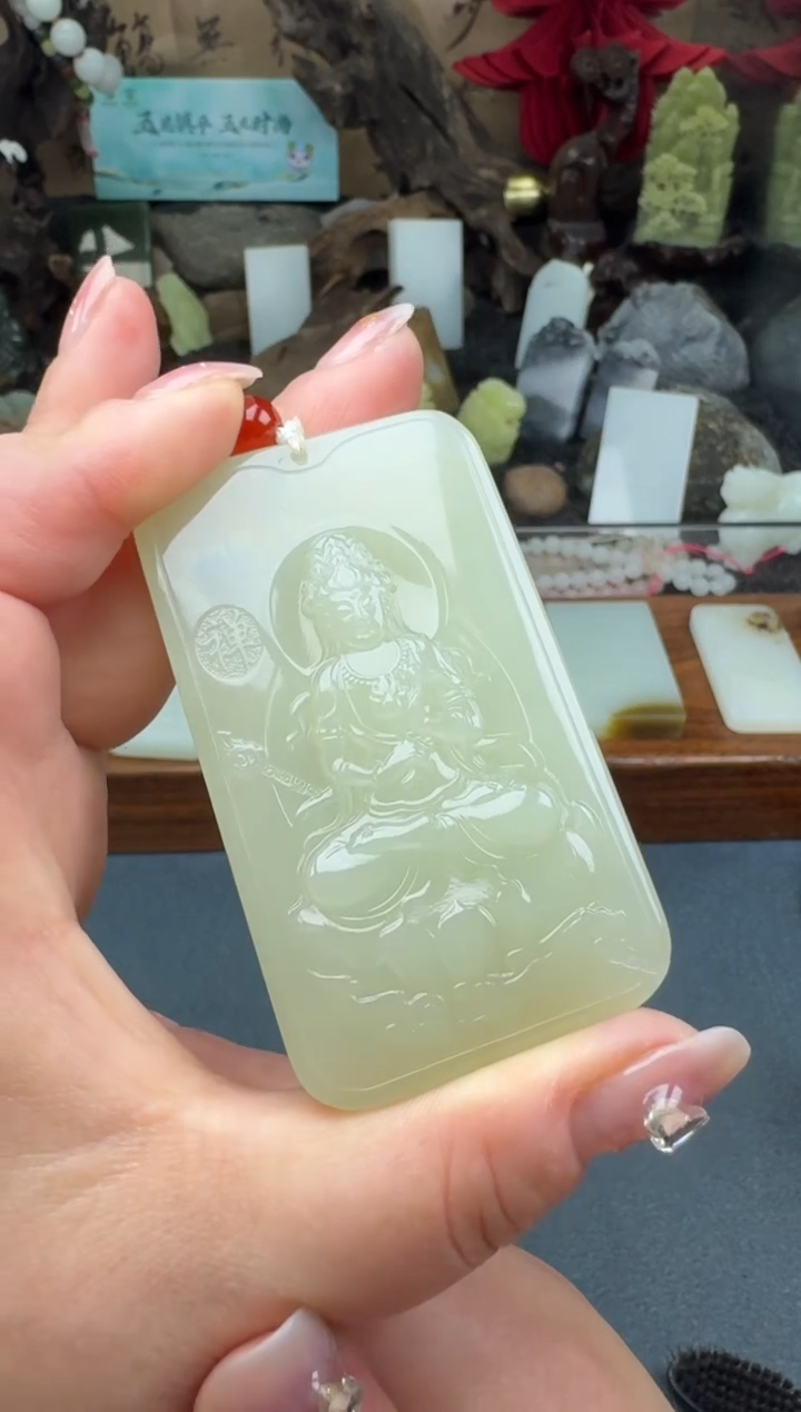 【闪购商品】和田玉颈饰未镶嵌珊珊