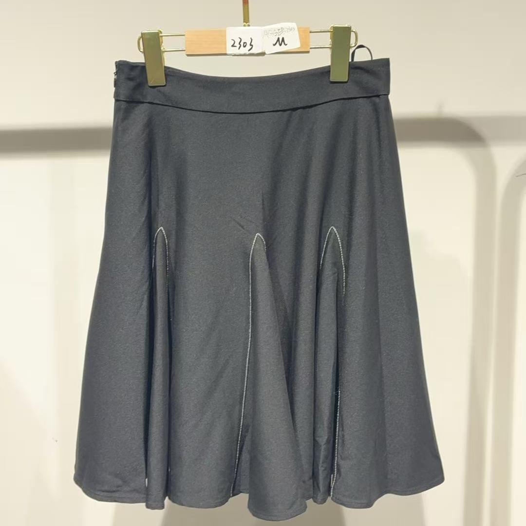 【2303】HJ沃克女明线半裙